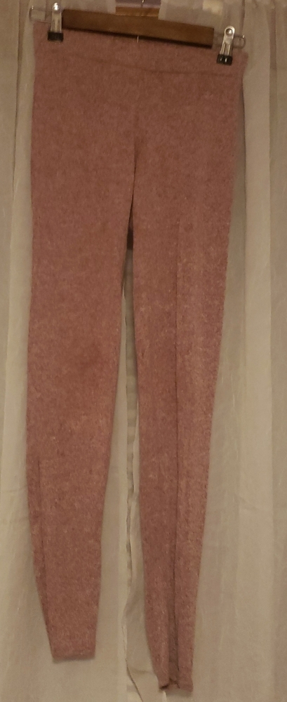 Cute thin leggings!